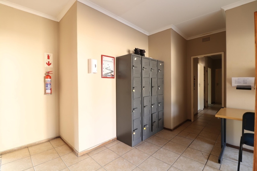 To Let 3 Bedroom Property for Rent in Bodorp North West